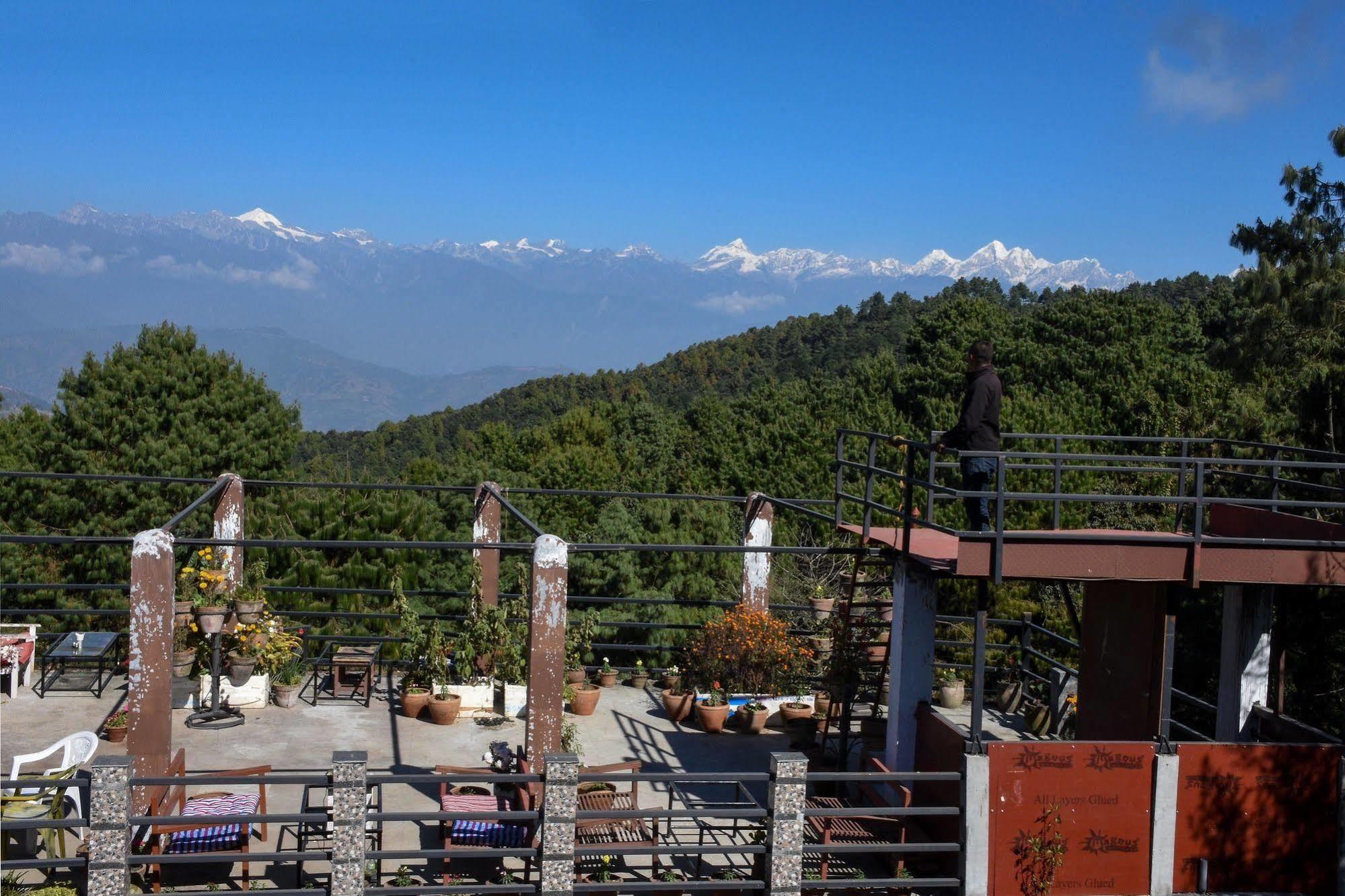 Langtang View Nagarkot Bed And Breakfast Exterior foto